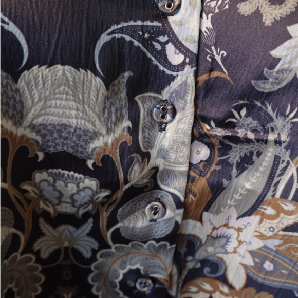 Floral Patterned women’s long sleeve Shirt - Picture 2 of 10